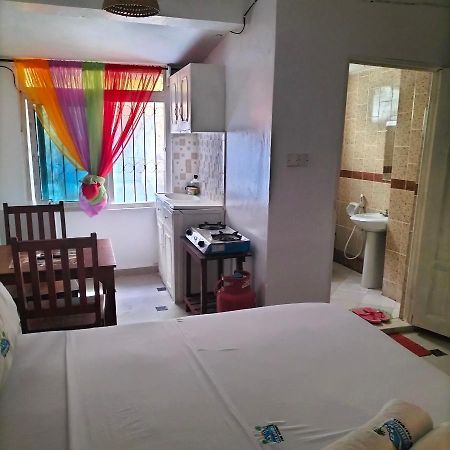 Luxurious Studio Apartments Mombasa Exterior foto