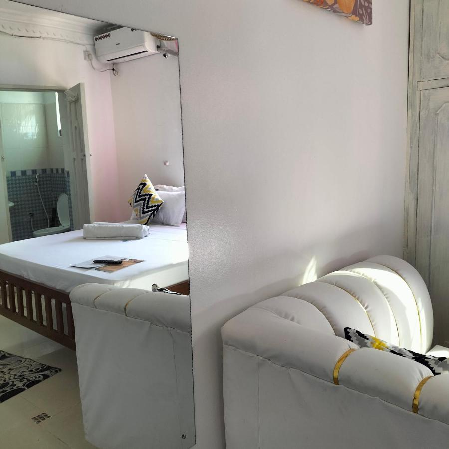 Luxurious Studio Apartments Mombasa Exterior foto
