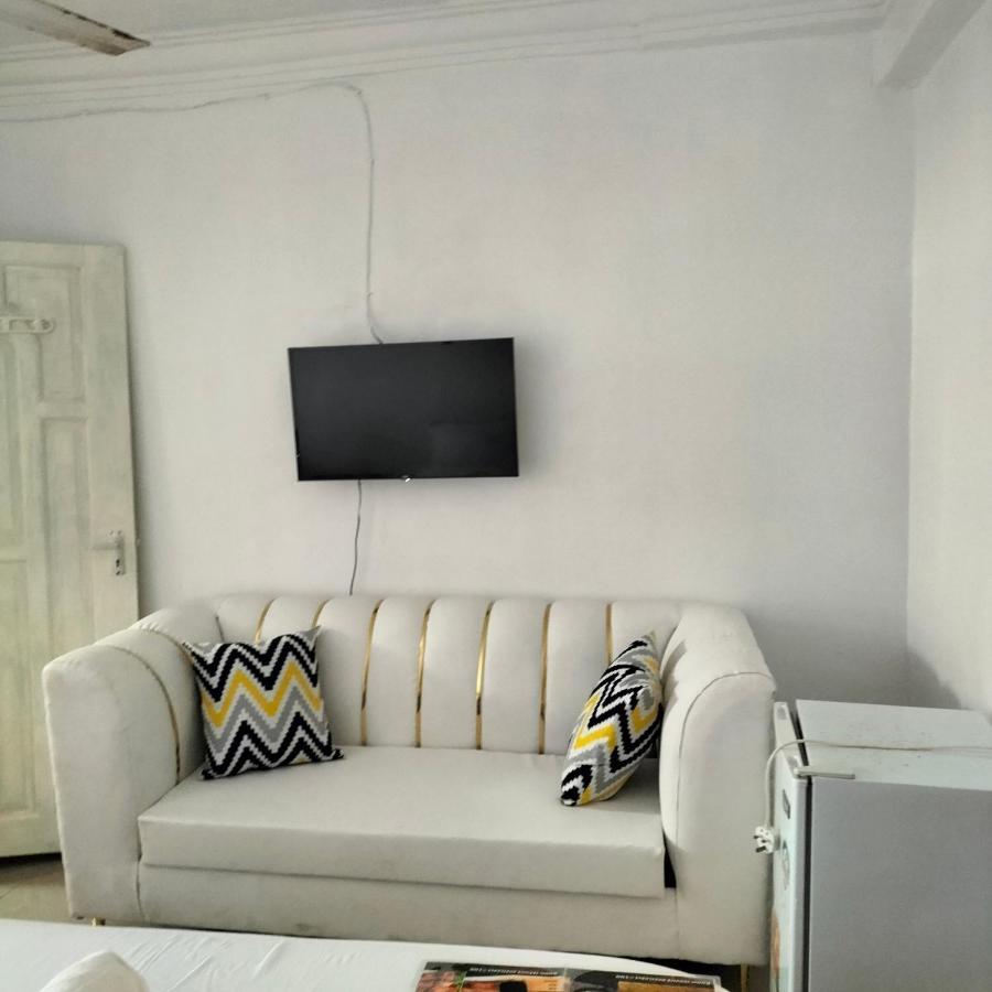 Luxurious Studio Apartments Mombasa Exterior foto