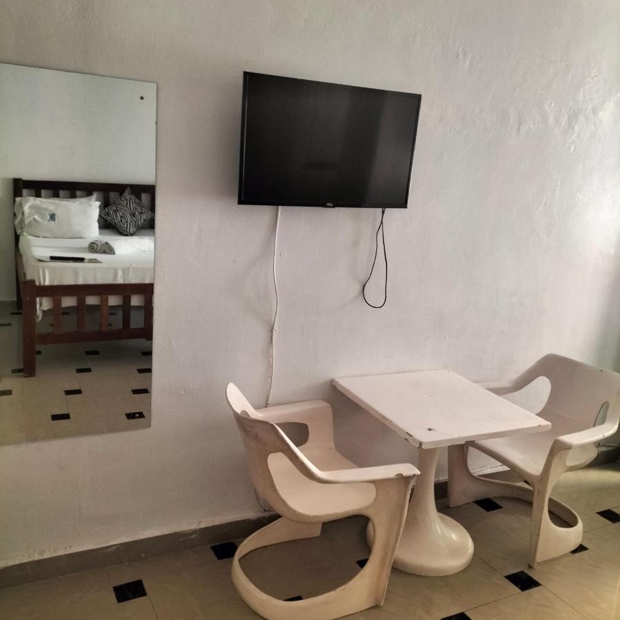Luxurious Studio Apartments Mombasa Exterior foto