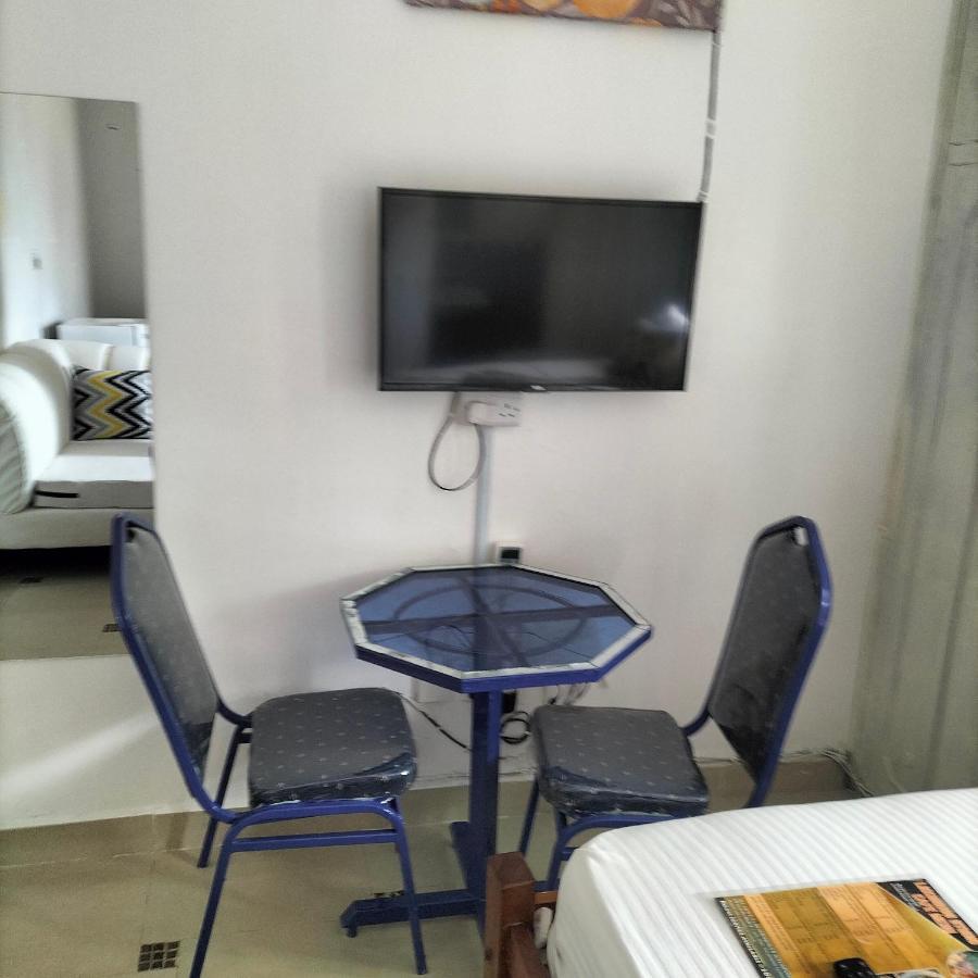 Luxurious Studio Apartments Mombasa Exterior foto